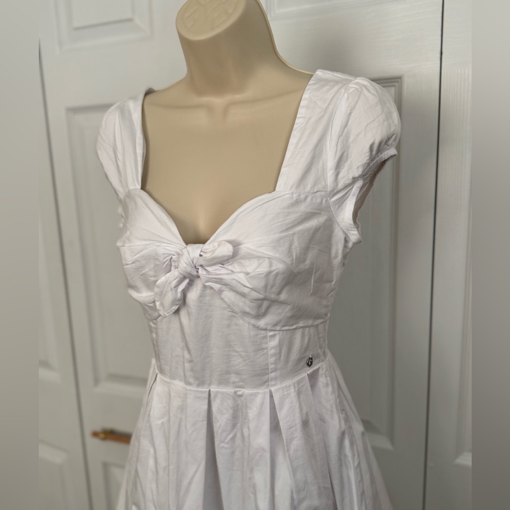 Guess Karida Cap-Sleeve Flared Dress - Picture 11 of 15